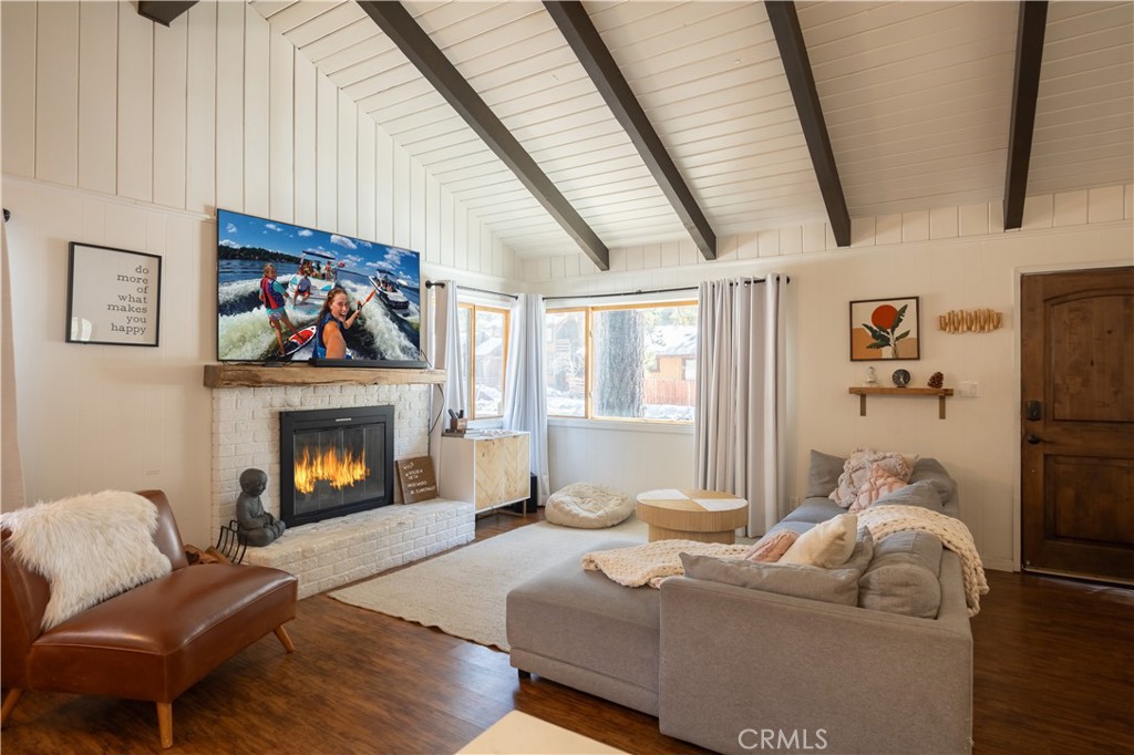 39298 Willow Landing Road Property Photo 4