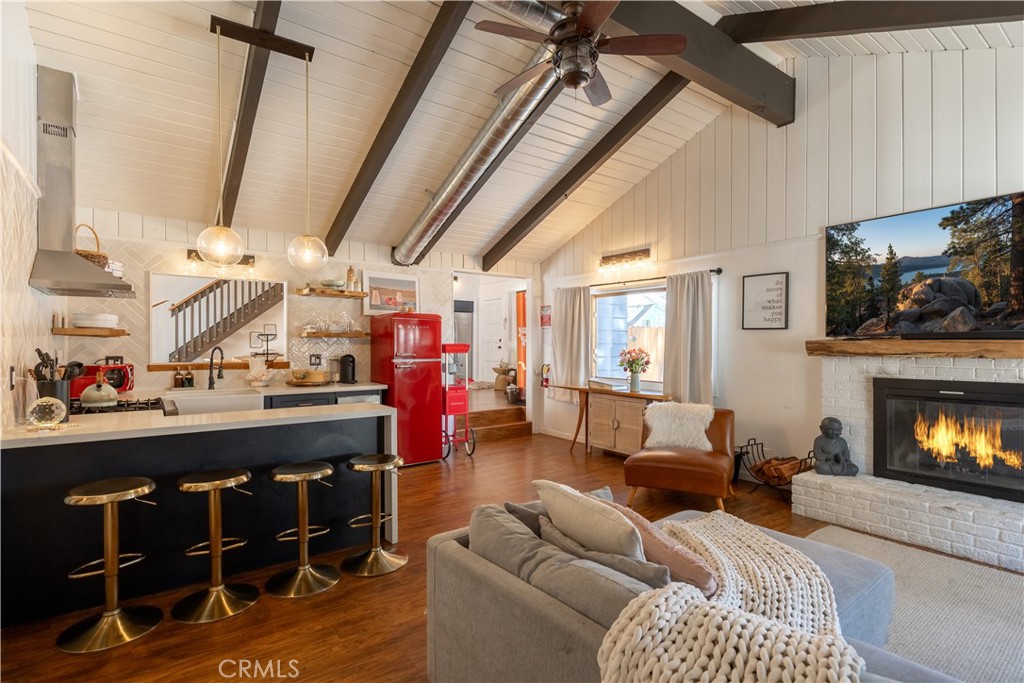 39298 Willow Landing Road Property Photo 7