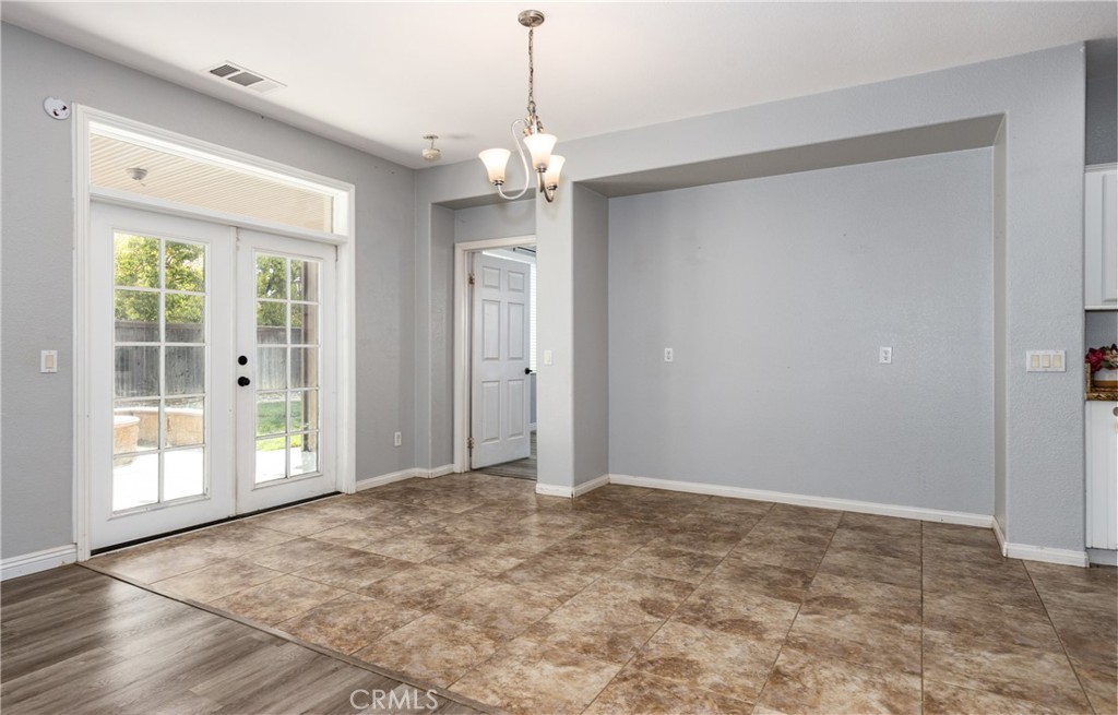 1442 Starry Skies Road Property Photo 3