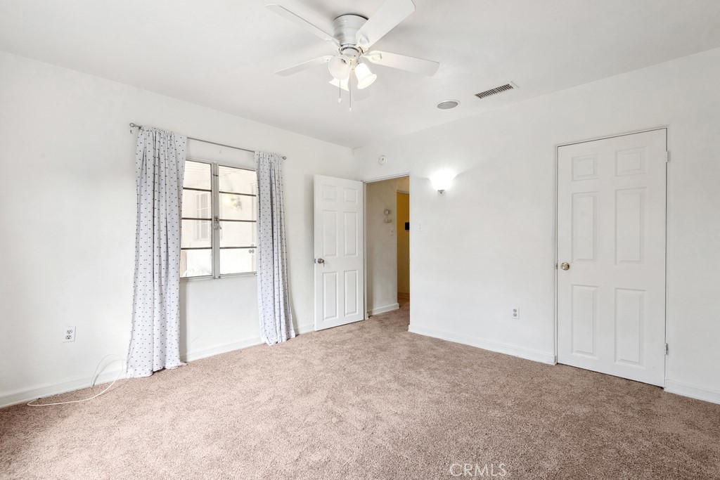 331 W 25th Street Property Photo 19