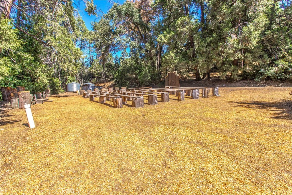 39065 Oak Glen Road Property Photo 18