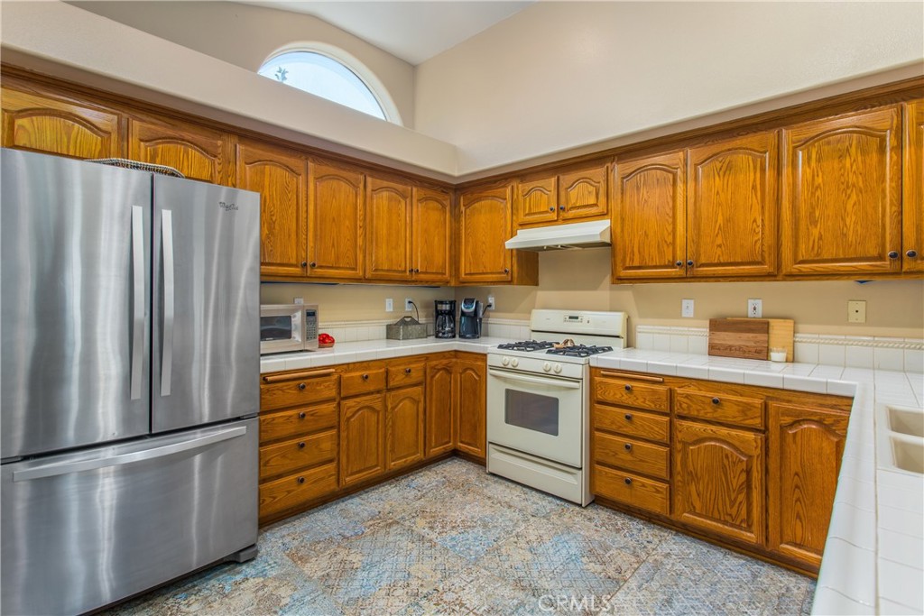 39001 Harris Road Property Photo 13