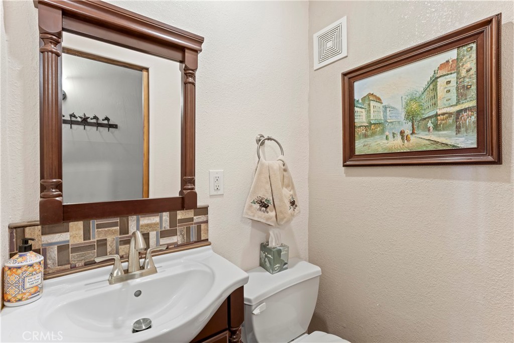750 Zurich Drive Property Photo 10