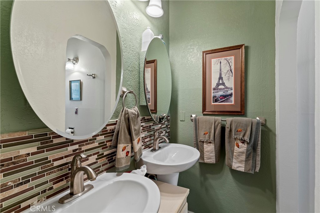 750 Zurich Drive Property Photo 15