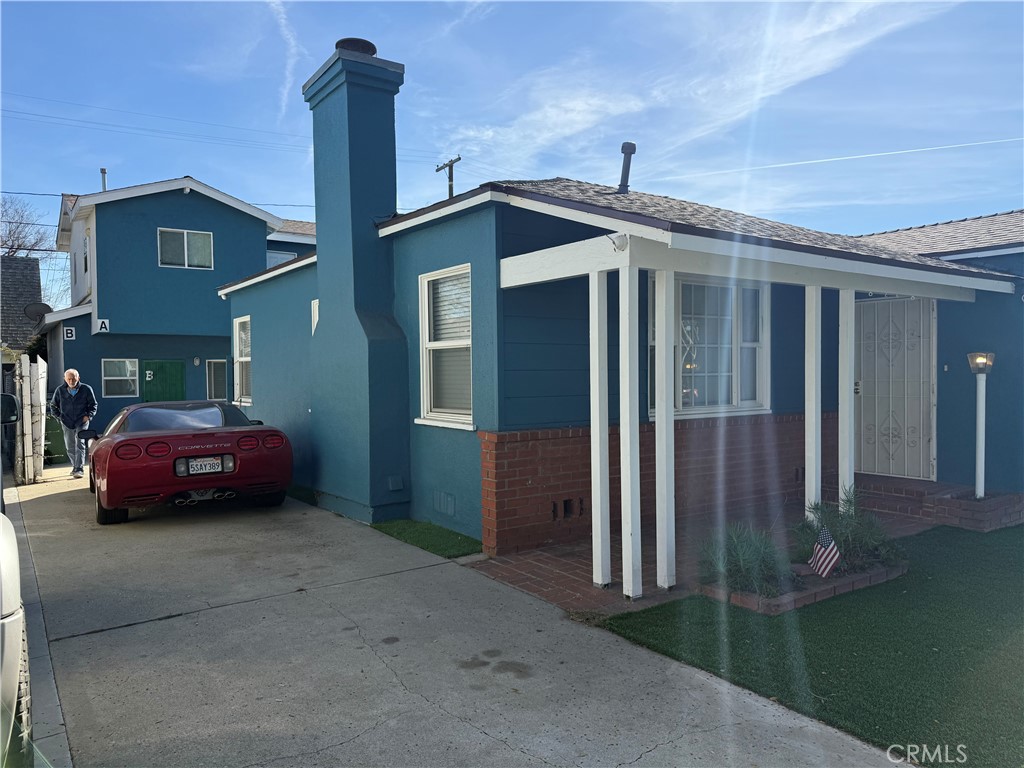 10826 Wagner Street Property Photo