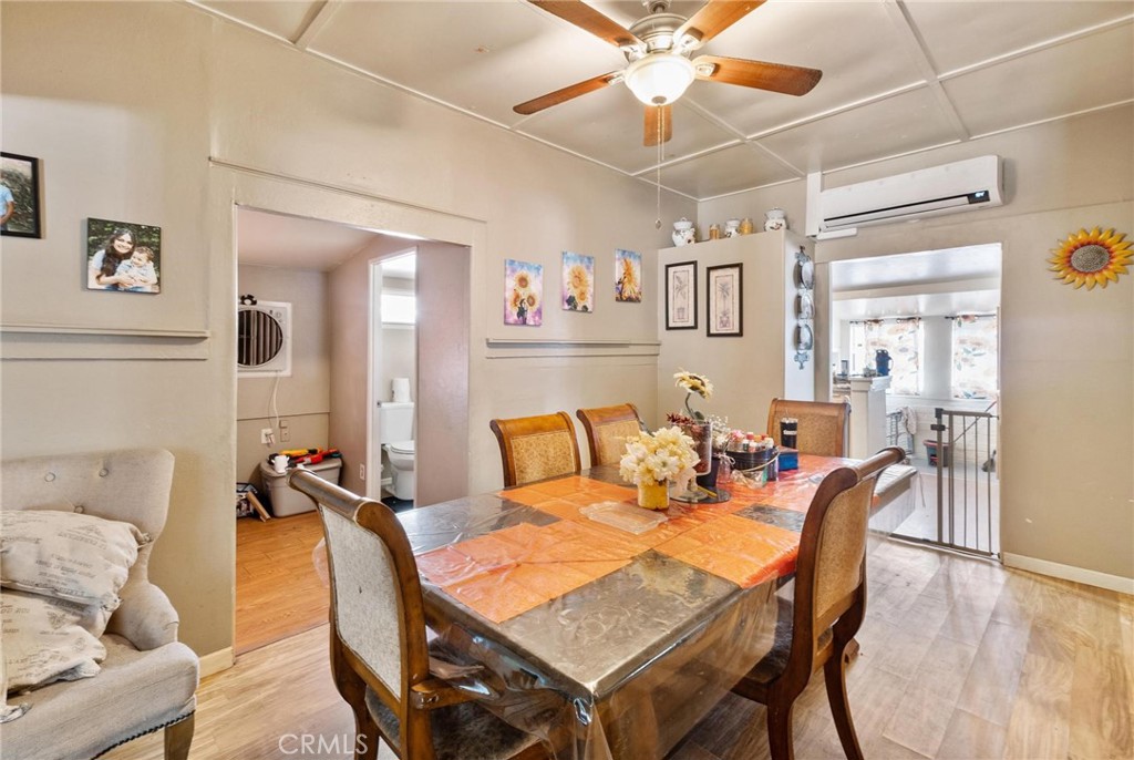 207 E 5th Street Property Photo 18