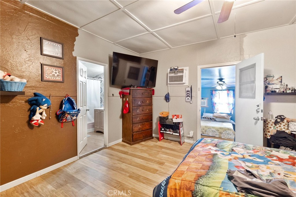 207 E 5th Street Property Photo 22