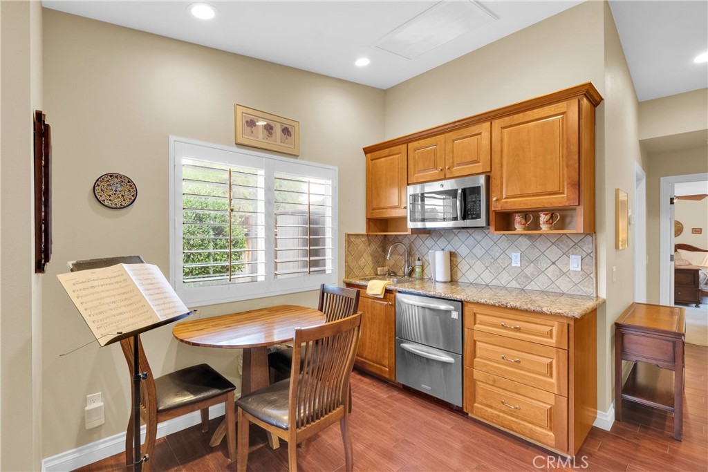 1403 Blossom Avenue Property Photo 27