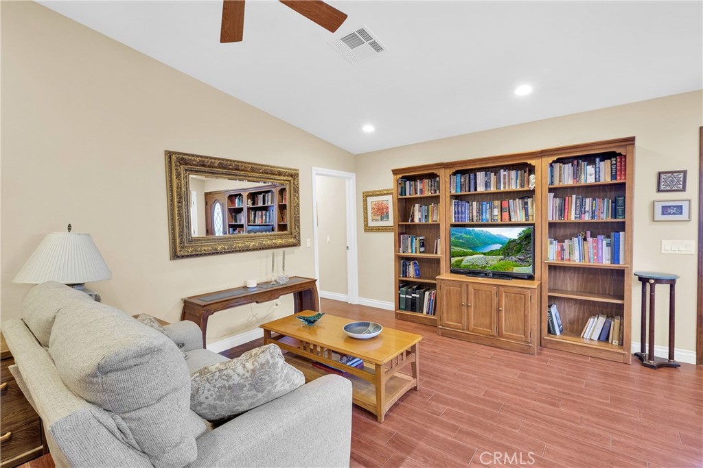 1403 Blossom Avenue Property Photo 28