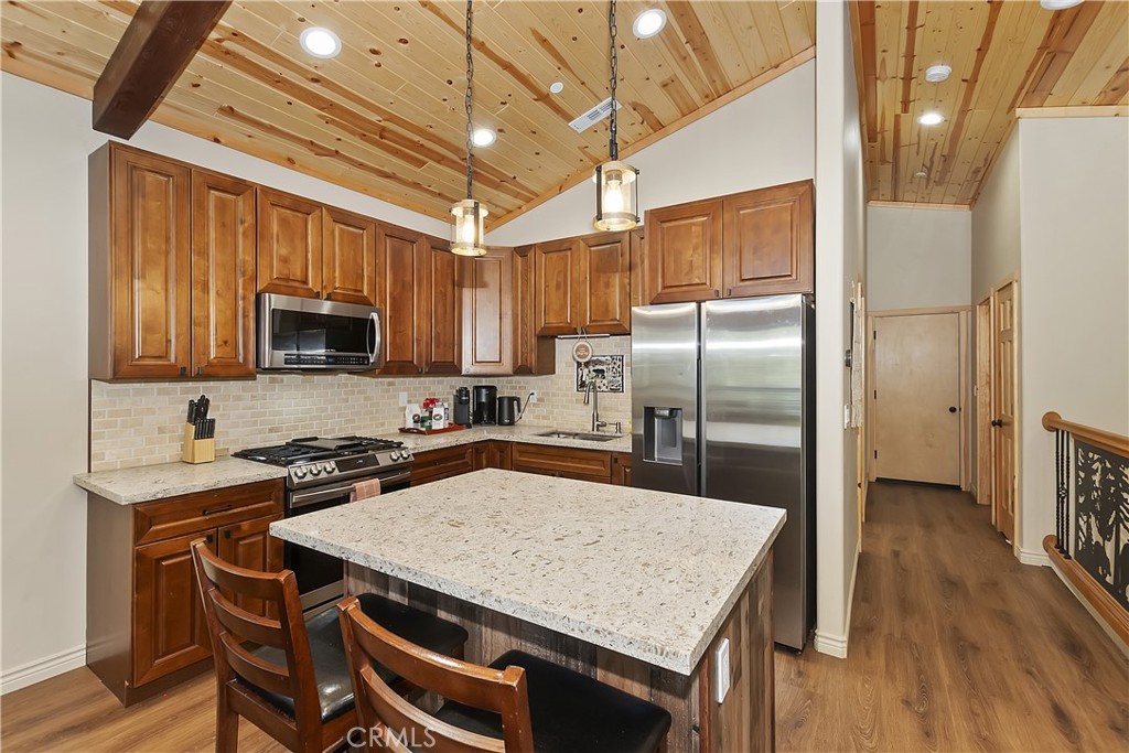 321 Hilltop Property Photo 14