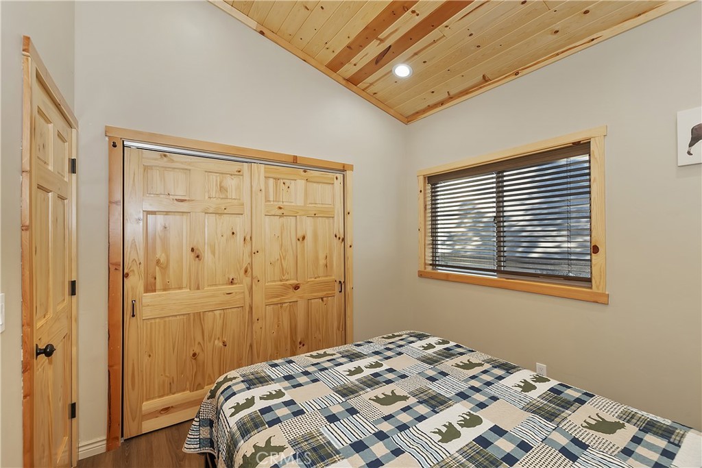 321 Hilltop Property Photo 18