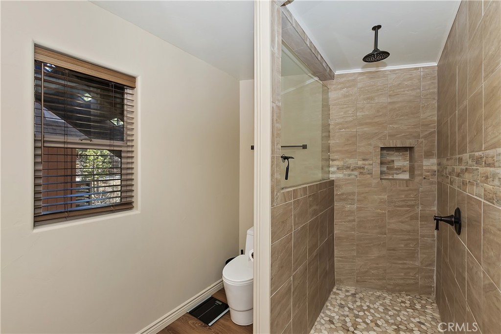 321 Hilltop Property Photo 28