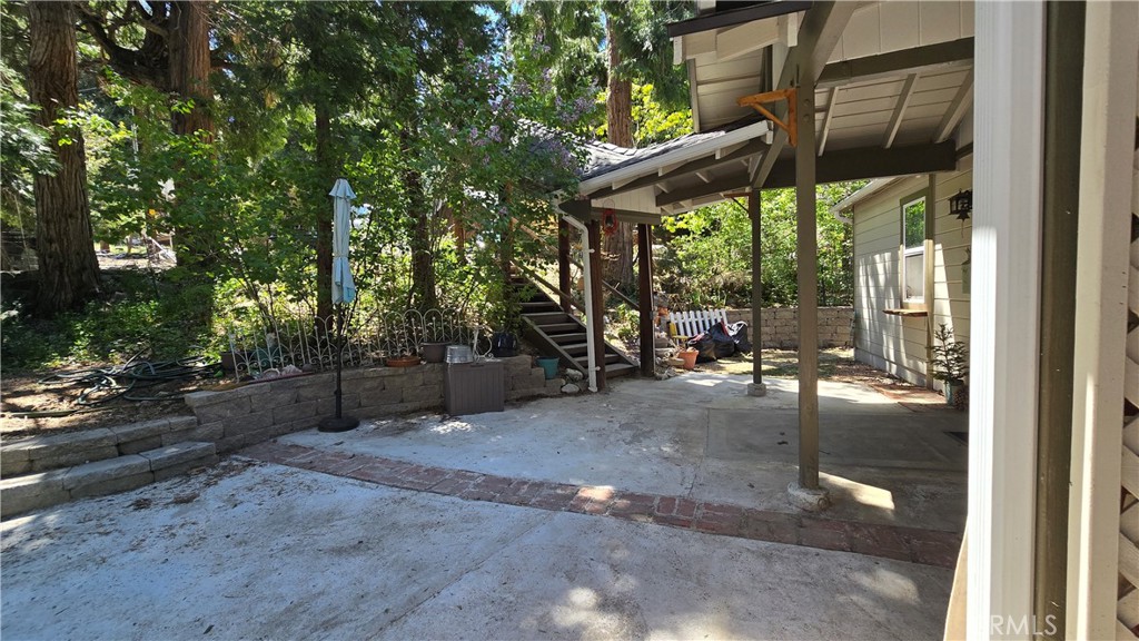 41414 Valley Of The Falls Drive Property Photo 6