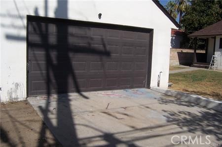 2808 N Arrowhead Avenue Property Photo 4