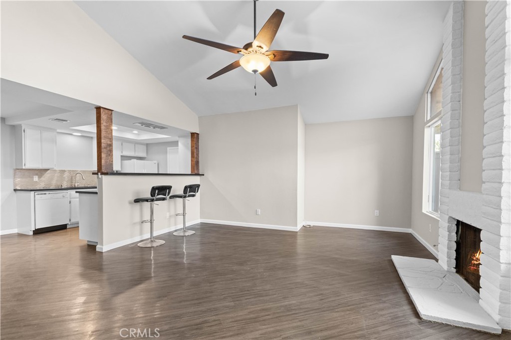 2061 W Redlands Boulevard 7e Property Photo