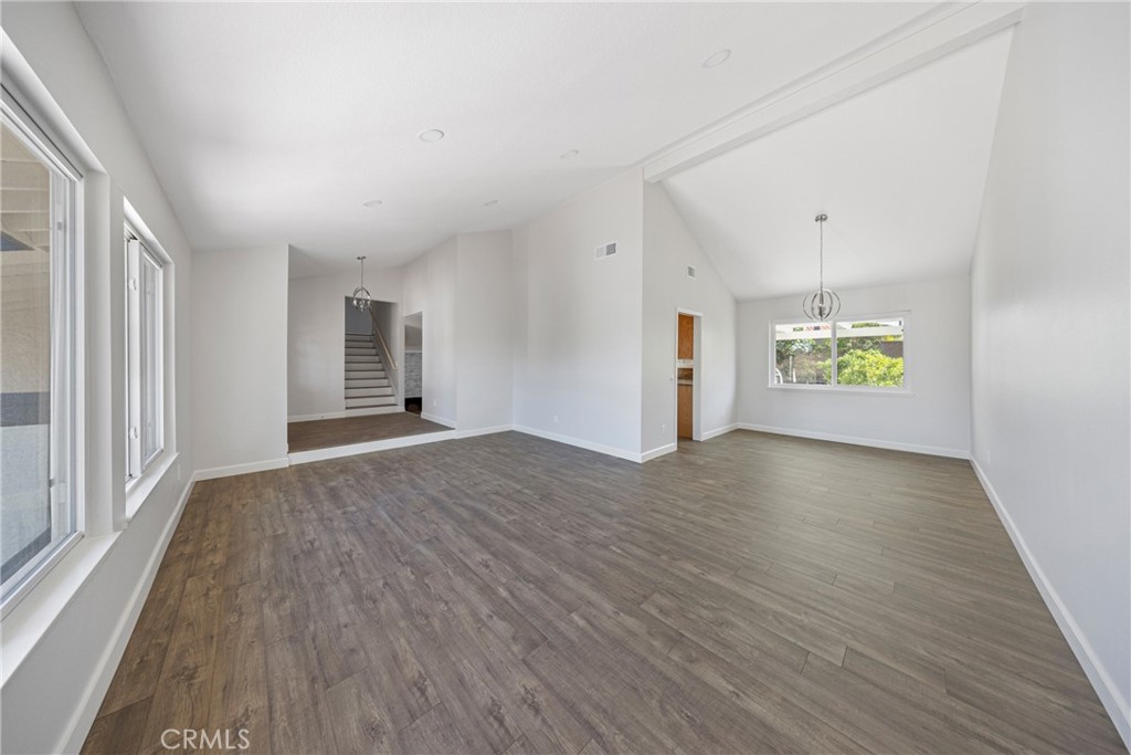 116 Cascade Court Property Photo 2
