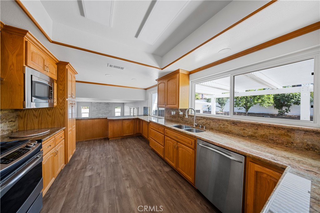116 Cascade Court Property Photo 21