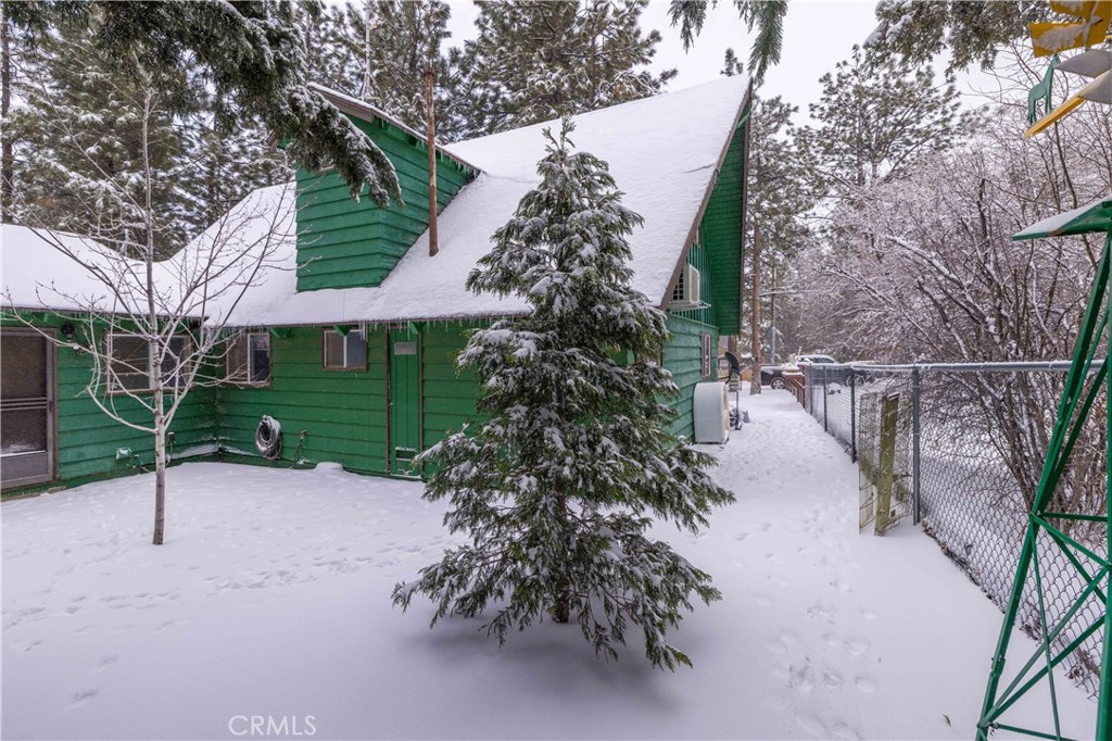 390 Imperial Avenue Property Photo 43