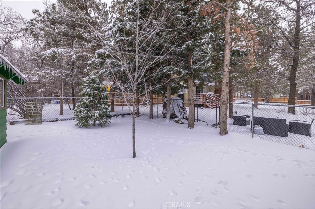 390 Imperial Avenue Property Photo 47