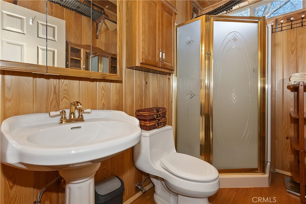 581 Highland Lane Property Photo 15