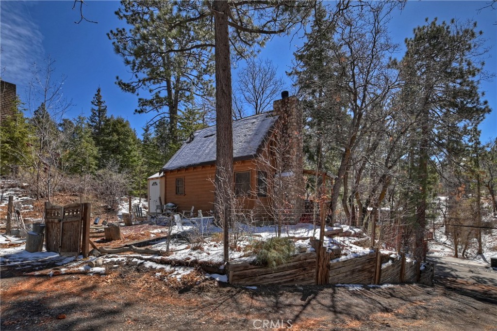 982 Villa Grove Avenue Property Photo 24