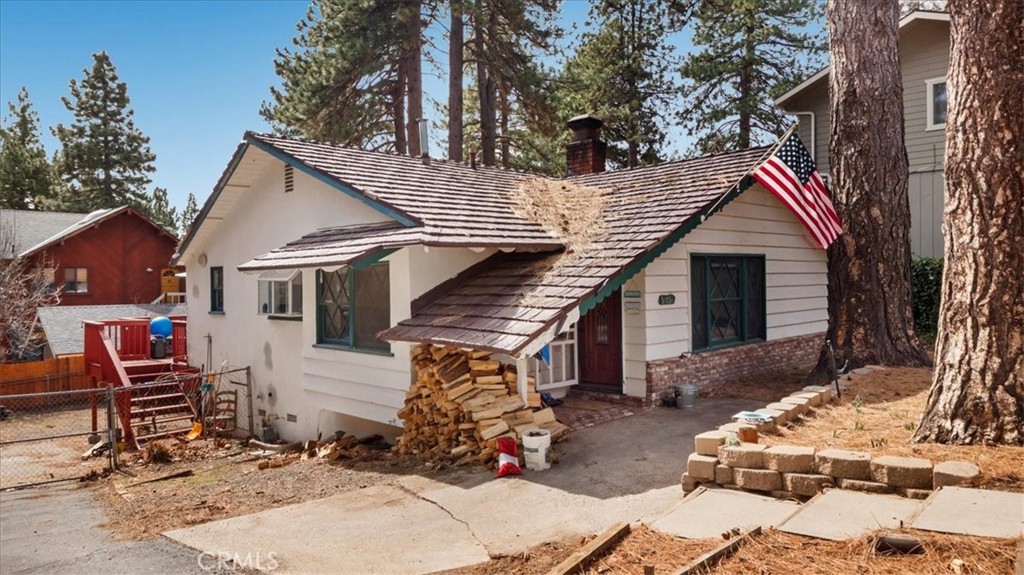 31031 Wild Oak Drive Property Photo 2