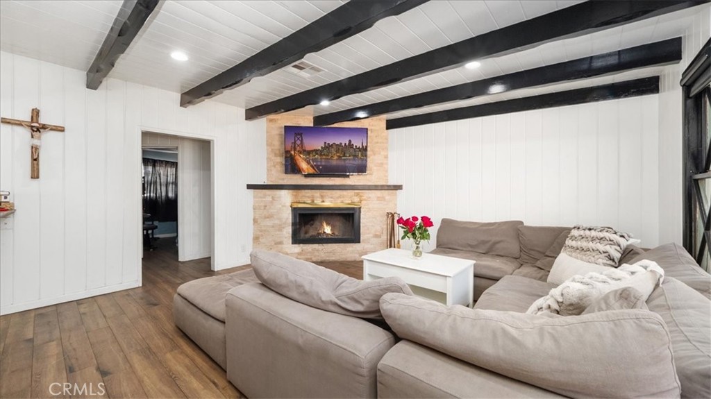 31031 Wild Oak Drive Property Photo 4
