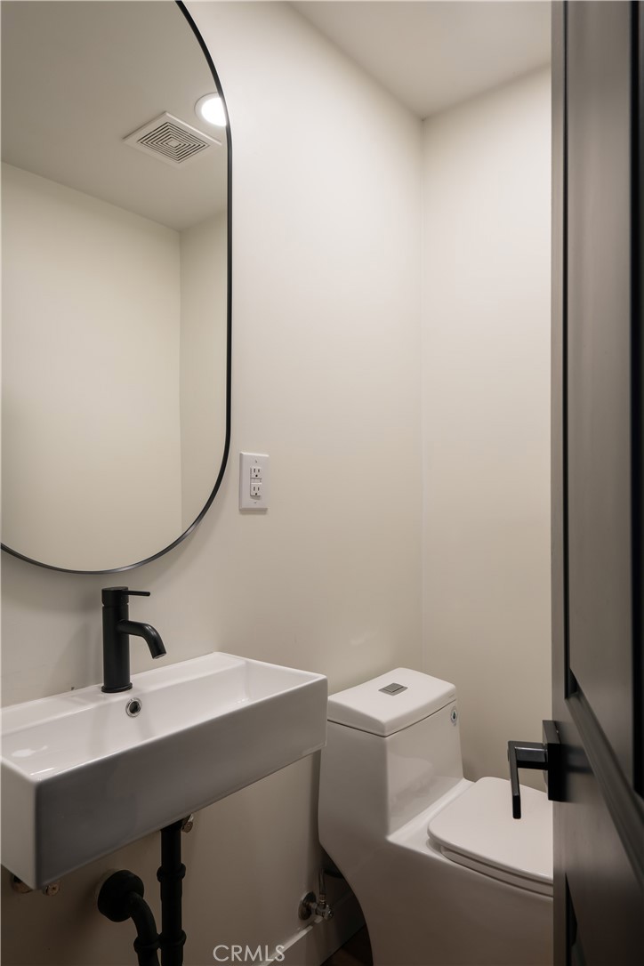 28616 Shenandoah Drive Property Photo 28