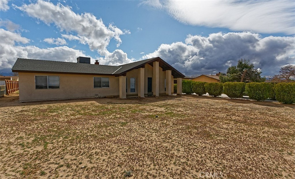 17817 Hackberry Street Property Photo 1