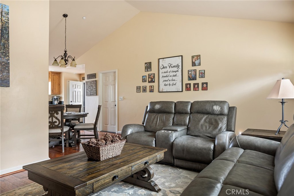 1465 Golden Rule Lane Property Photo 11