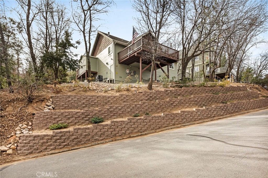 1465 Golden Rule Lane Property Photo 24
