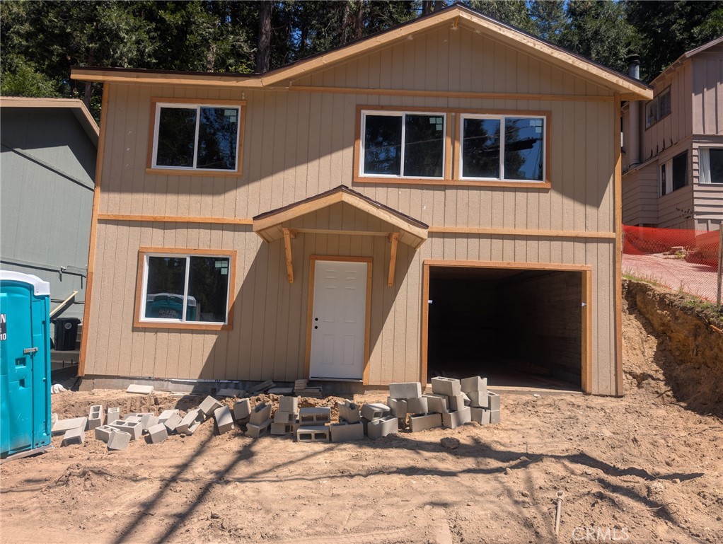 23511 Lake Drive Property Photo 1