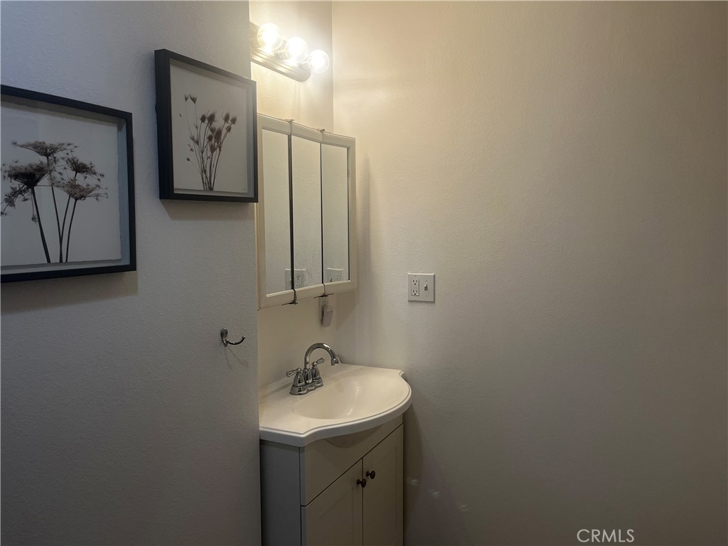 36389 Highland Avenue Property Photo 16