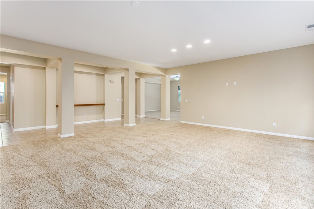 122 Temple Avenue Property Photo 6