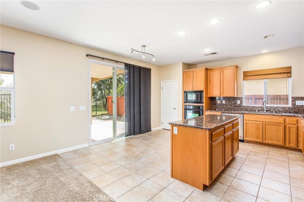 122 Temple Avenue Property Photo 16