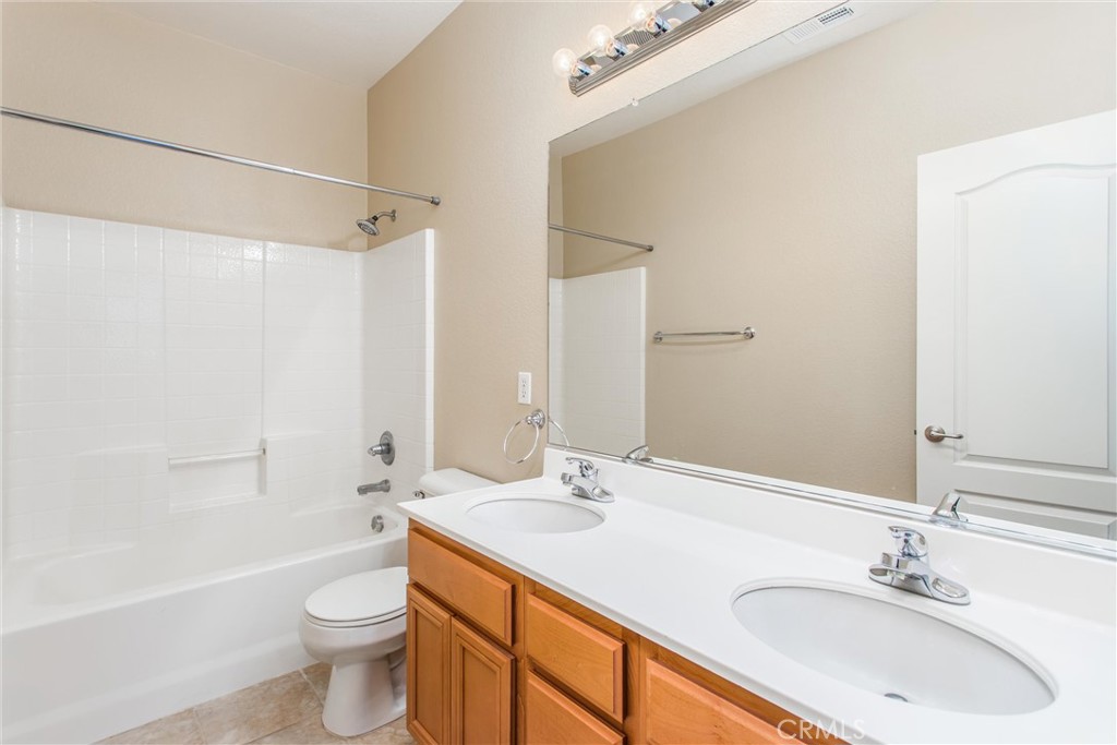 122 Temple Avenue Property Photo 21