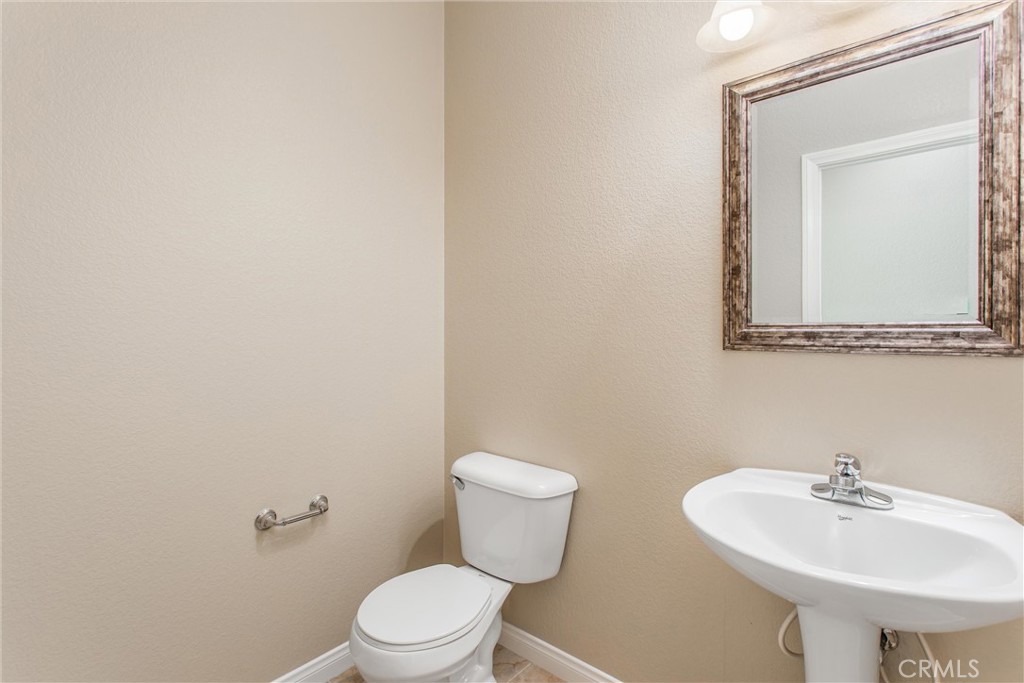 122 Temple Avenue Property Photo 27