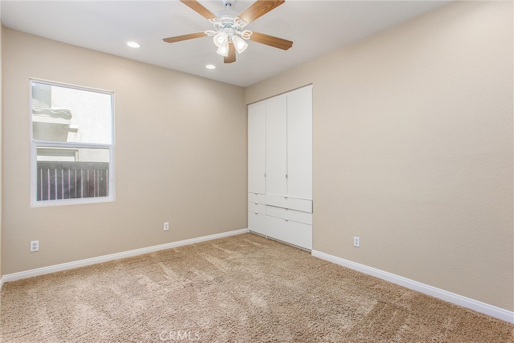 122 Temple Avenue Property Photo 28