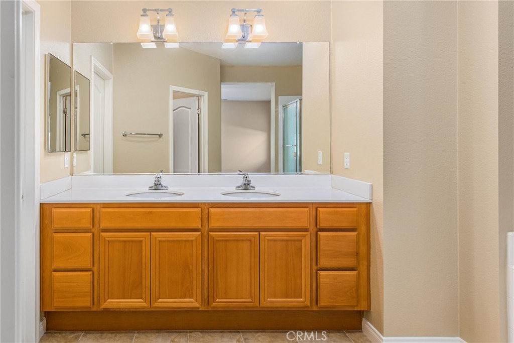 122 Temple Avenue Property Photo 33