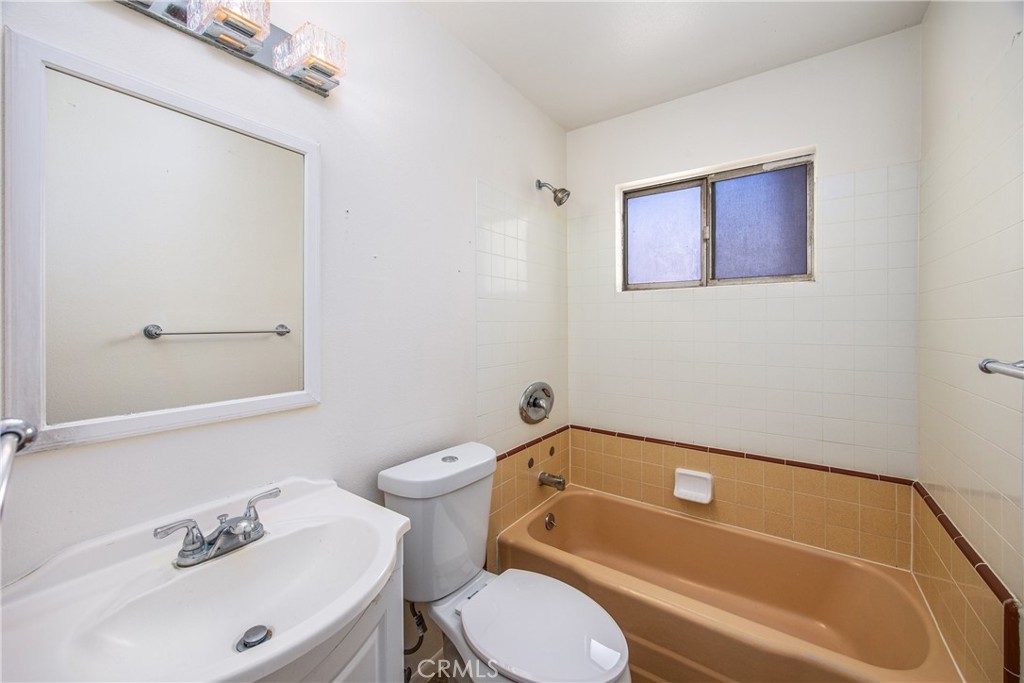614 Lido Street Property Photo 15