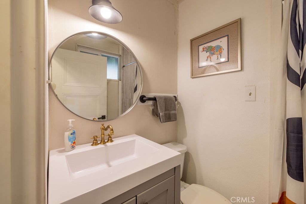 42997 Falls Avenue Property Photo 18