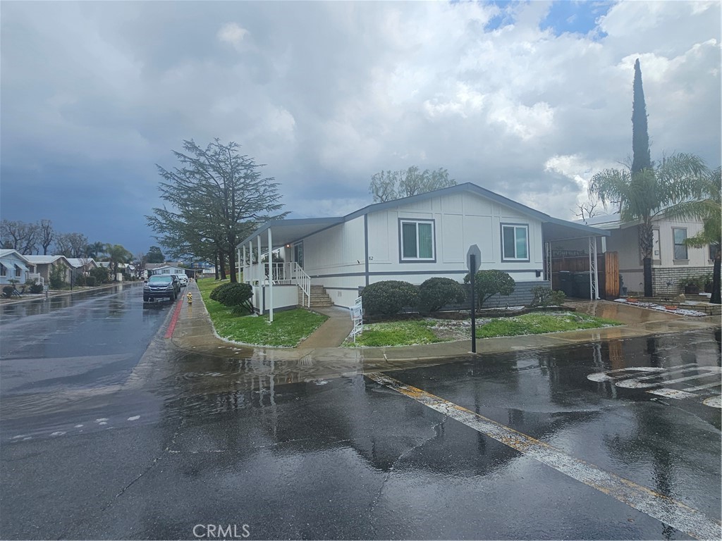 1721 E Colton Avenue 82 Property Photo 1