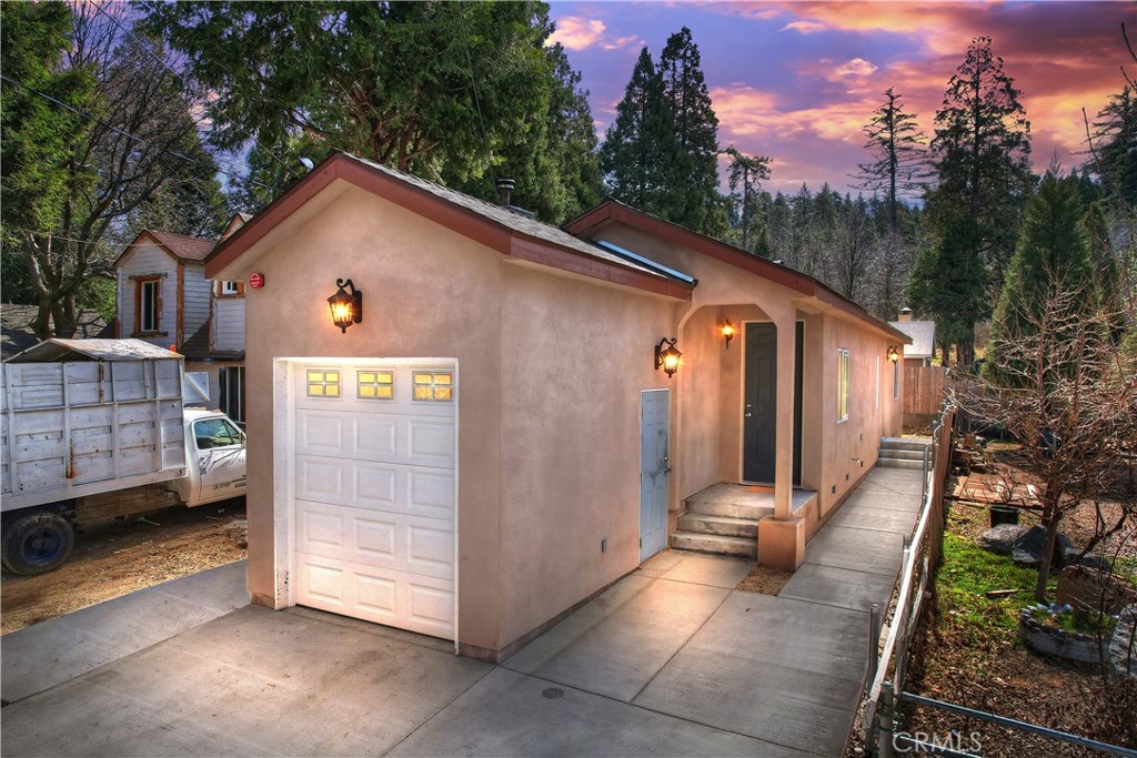 22847 Juniper Lane Property Photo 1