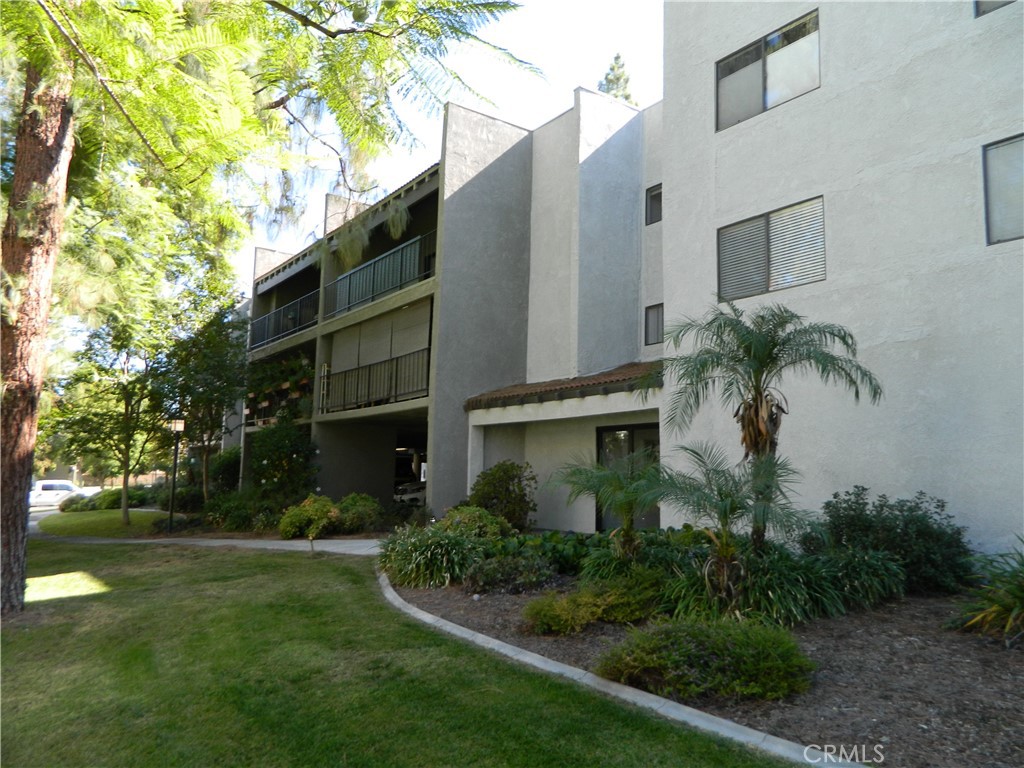 242 E Fern Avenue 208 Property Photo