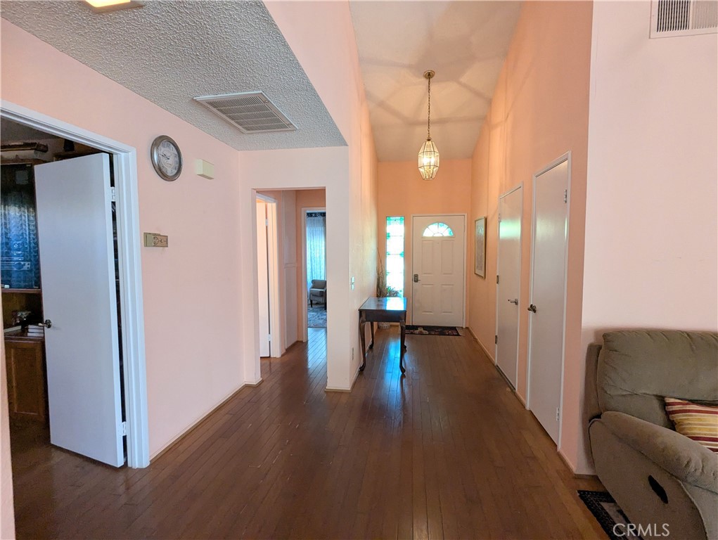 5194 E Lake Court Property Photo 15