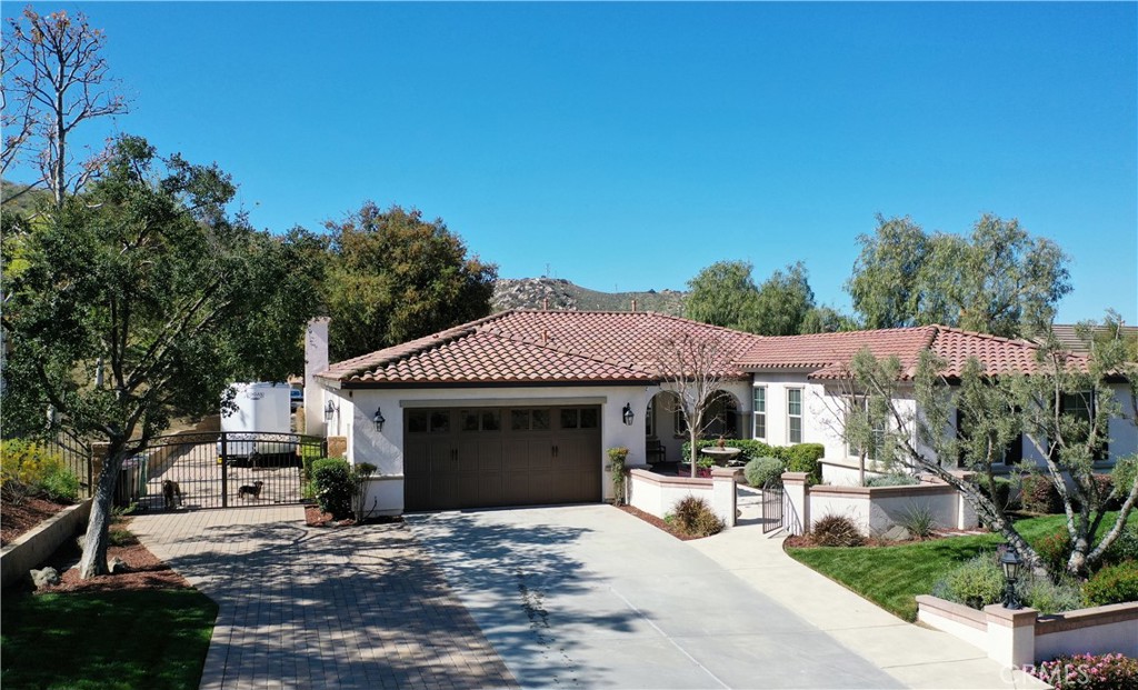 2762 Vandermolen Drive Property Photo