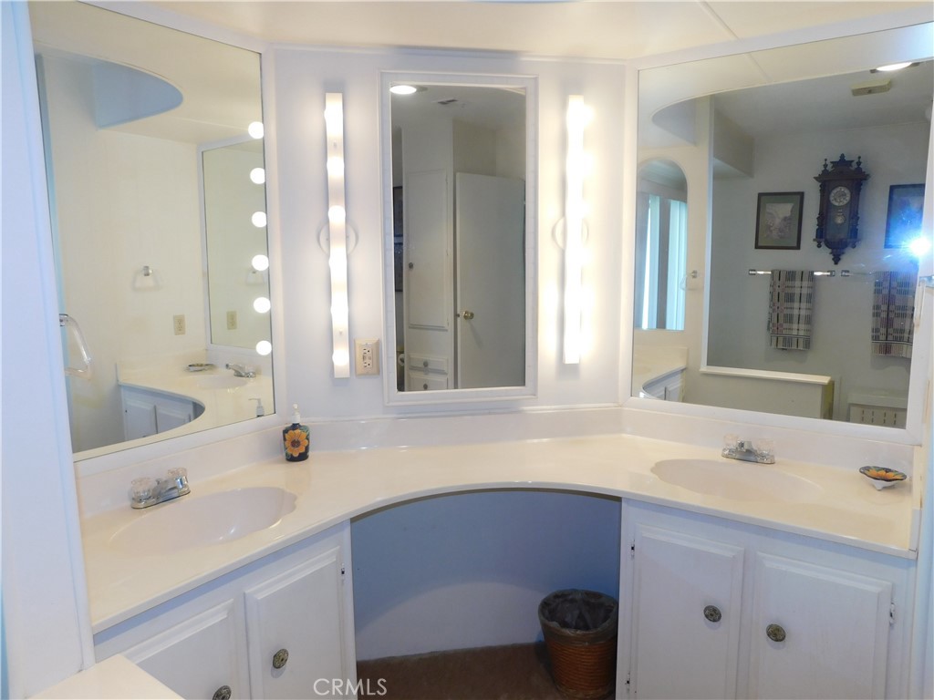 4040 E Piedmont Drive 255 Property Photo 43