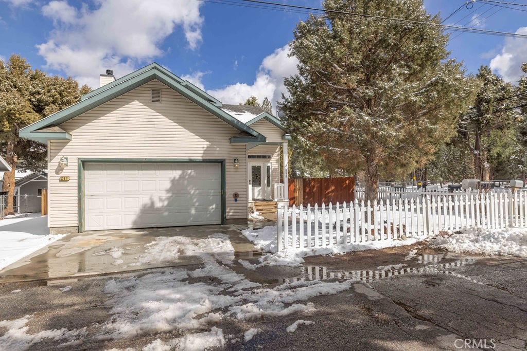 898 Cypress Lane Property Photo