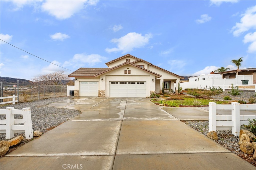 35404 Oak Glen Road Property Photo