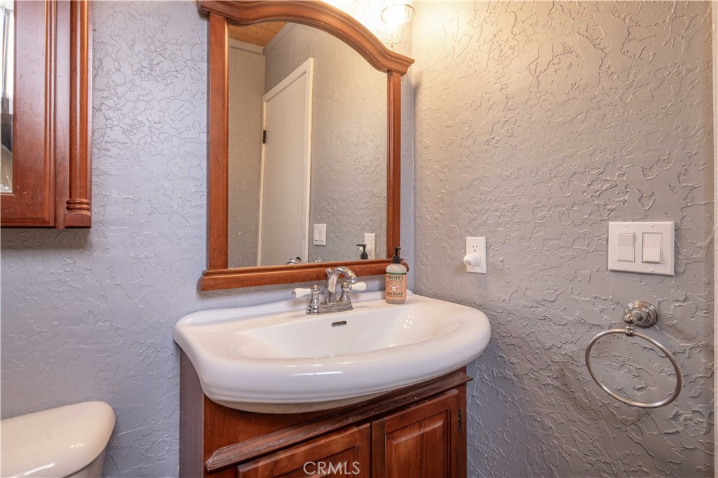 785 Vista Avenue Property Photo 10